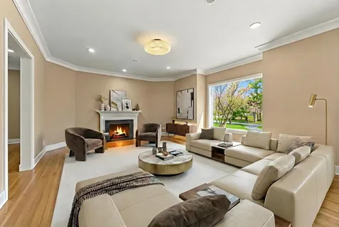 Contact Agent | 7003 Fawn Trail Court, Bethesda, MD 20817