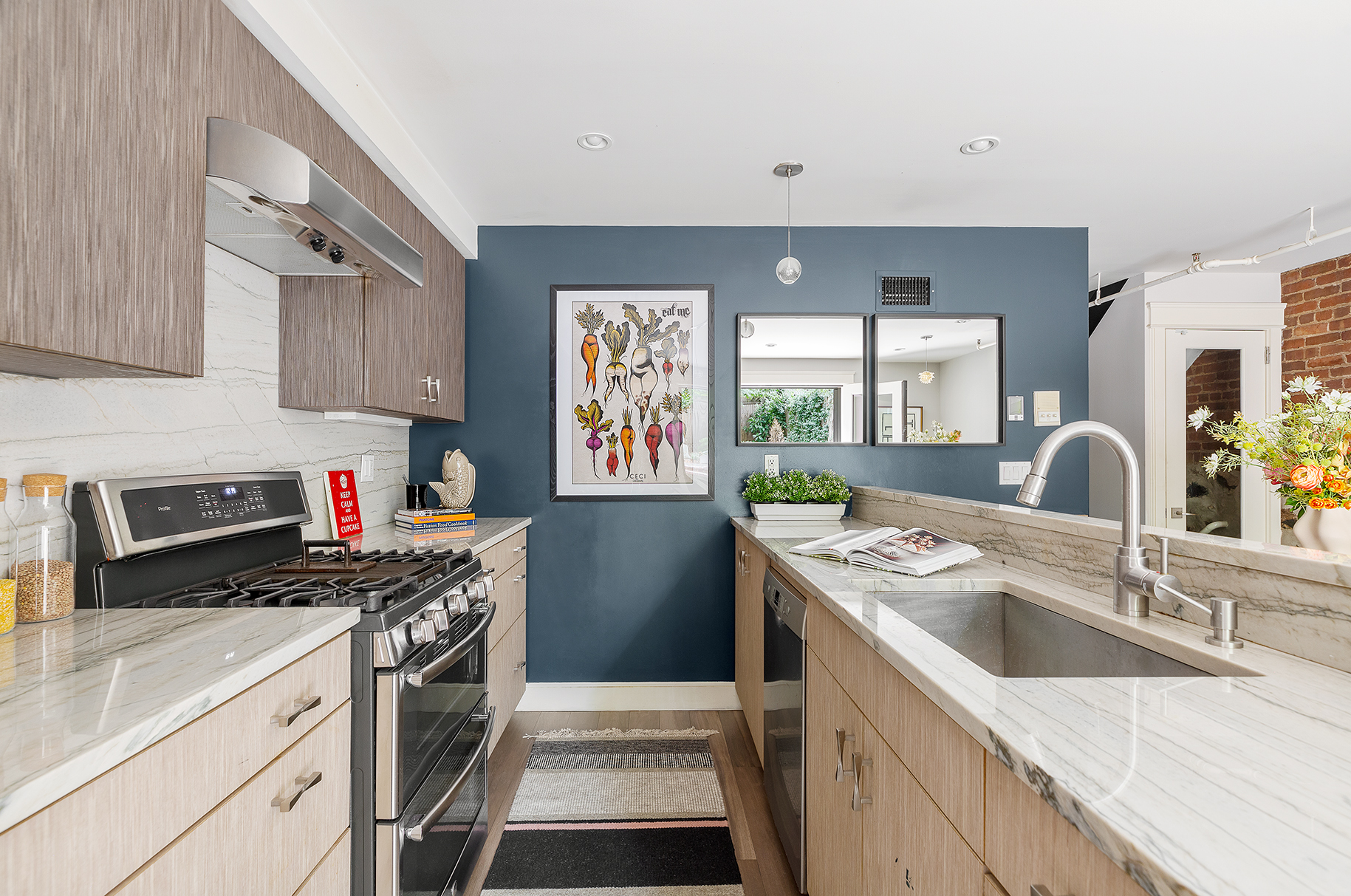 408 10th Street Brooklyn, NY 11215 - Photo 11 of 28