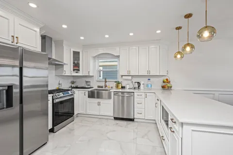 $1,138,000 | 104 Amador Street | Graniteville