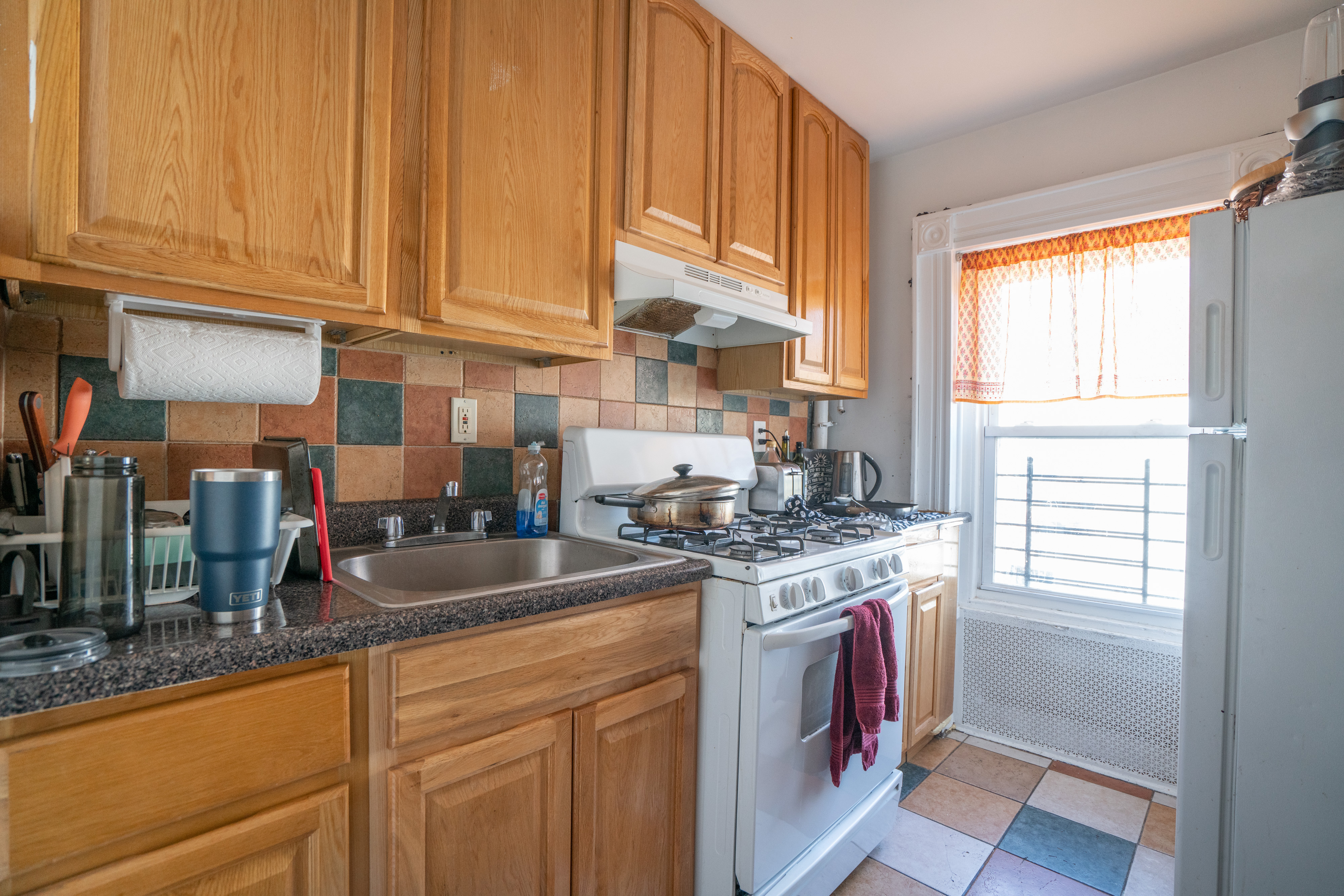 2421 Lorillard Place Bronx, NY 10458 - Photo 15 of 20