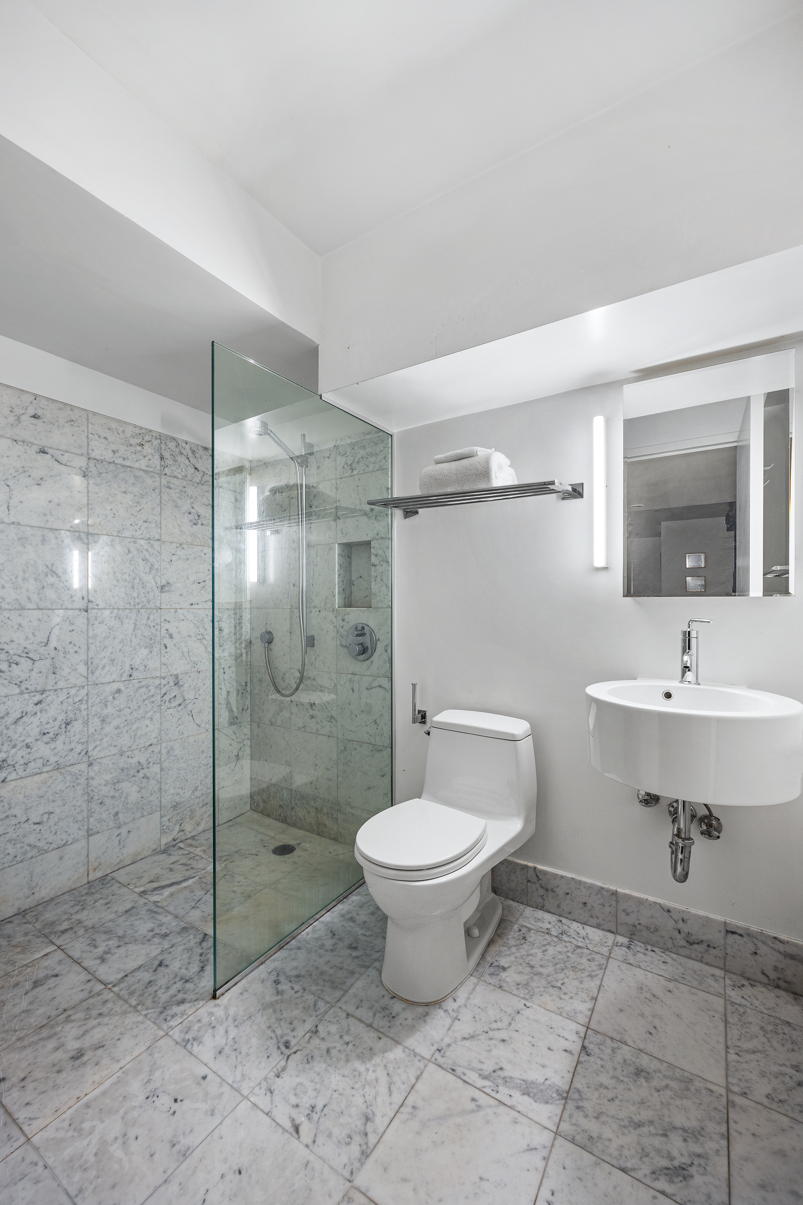 130 Jackson Street, Unit 1B Brooklyn, NY 11211 - Photo 13 of 16