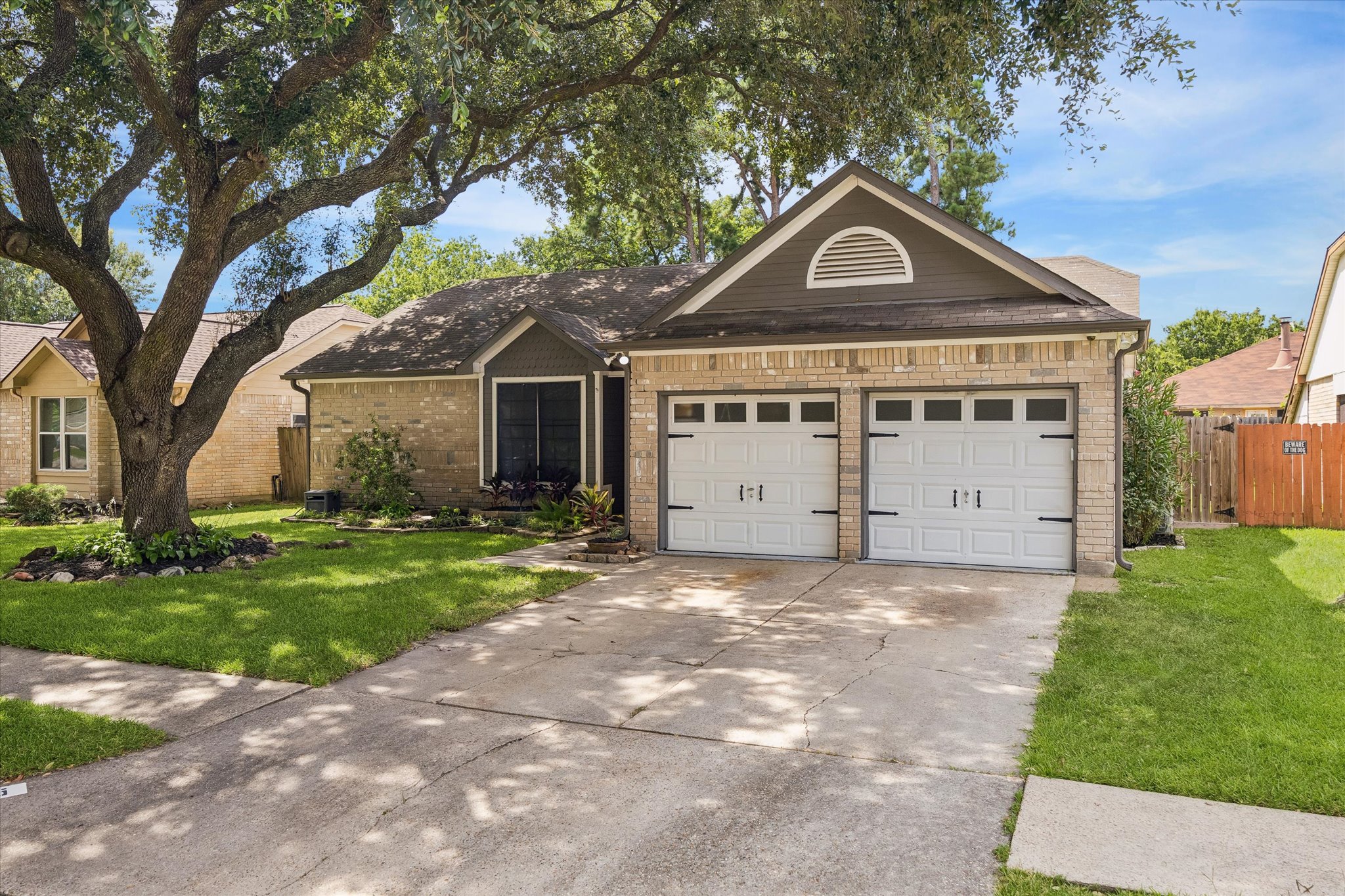 3115 Georgia Pine Drive Spring, TX 77373 - Photo 2 of 21