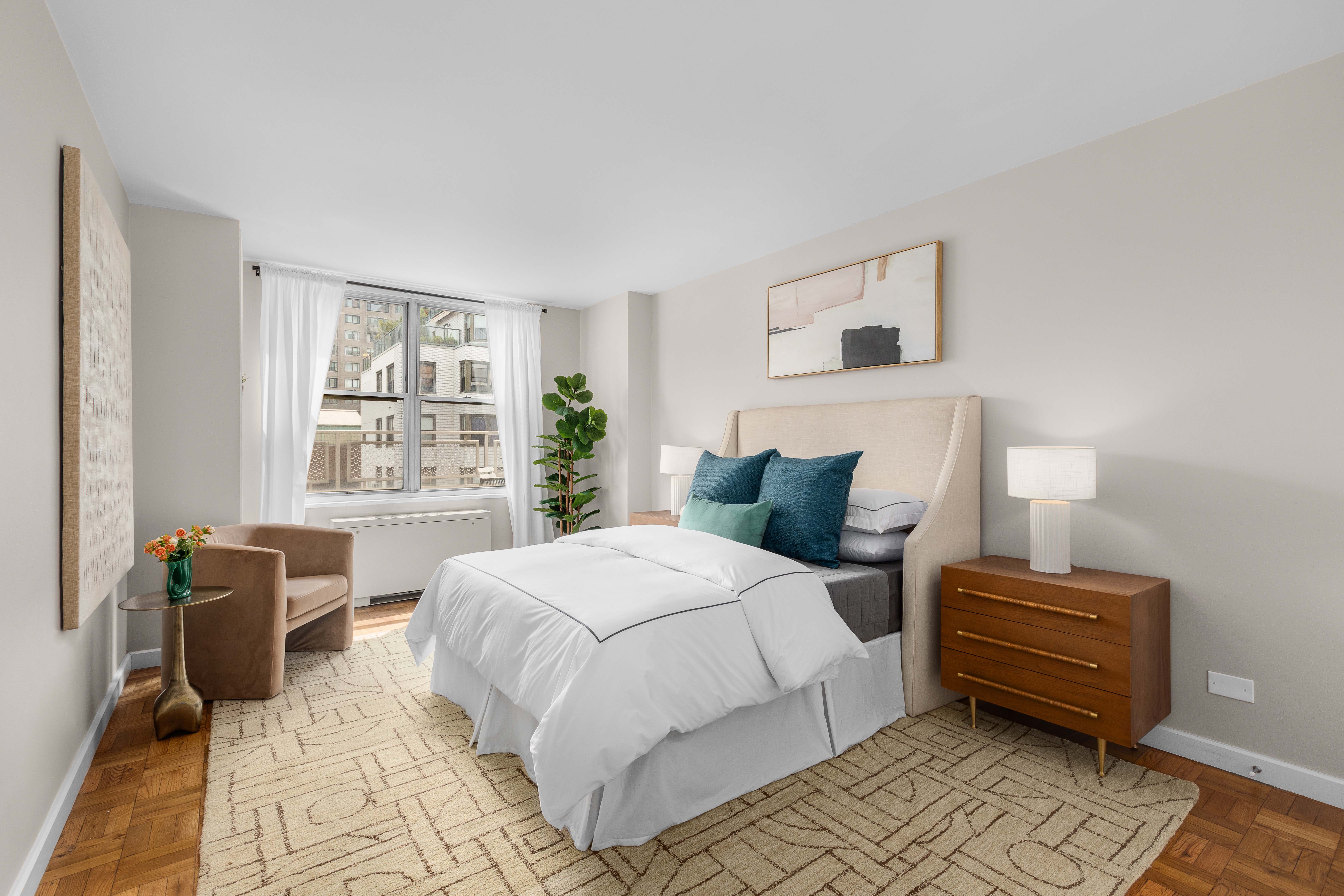 207 East 74th Street, Unit 11G Manhattan, NY 10021 - Photo 12 of 19