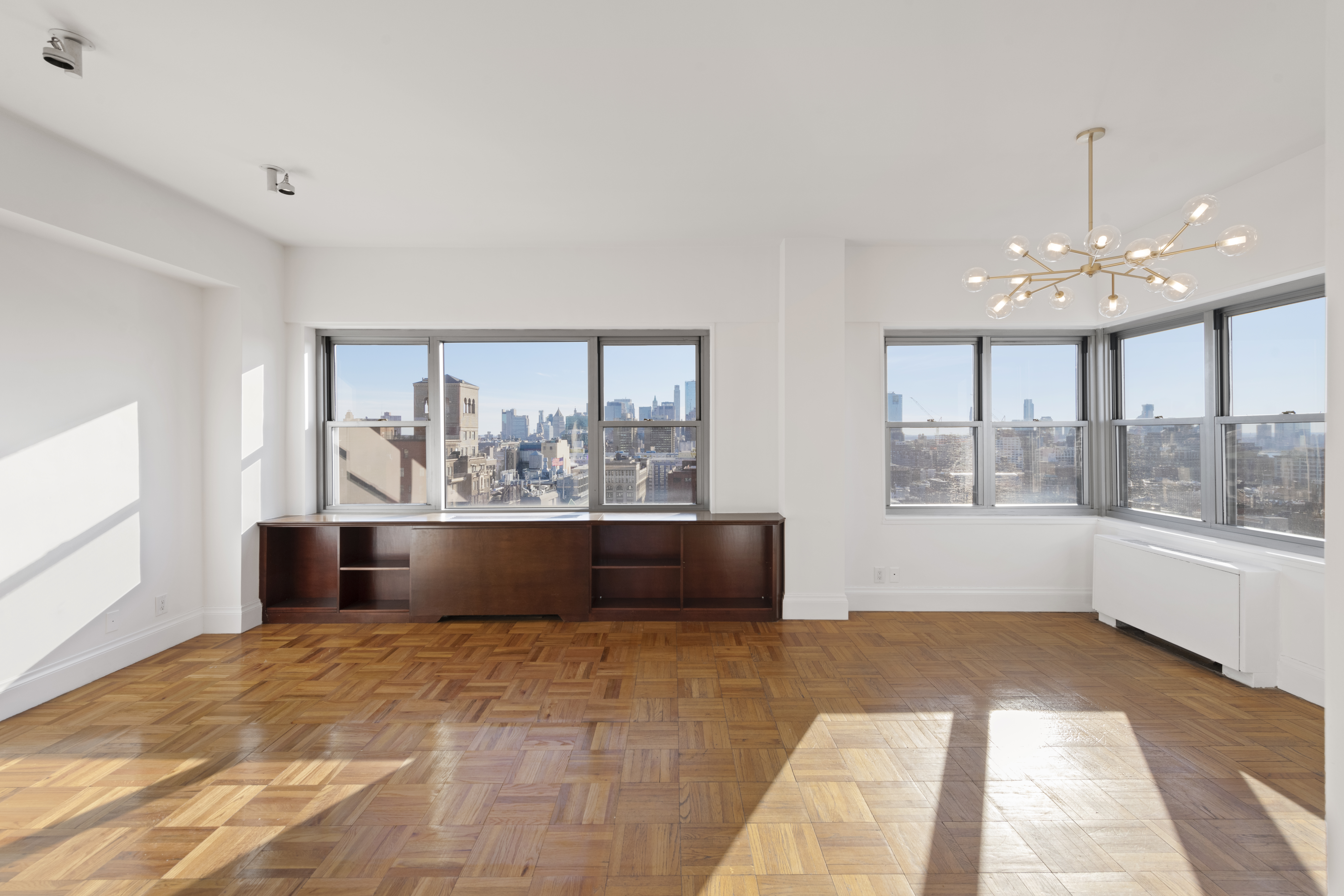 20 East 9th Street, Unit 26F Manhattan, NY 10003 - Photo 5 of 42