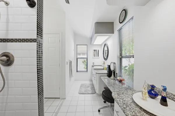 $759,000 | 18546 Lake Bend Drive, Jupiter, FL 33458