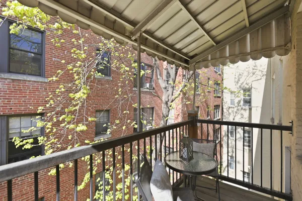 $259,000 | 5112 Connecticut Avenue Northwest, Unit 303, Washington, DC 20008