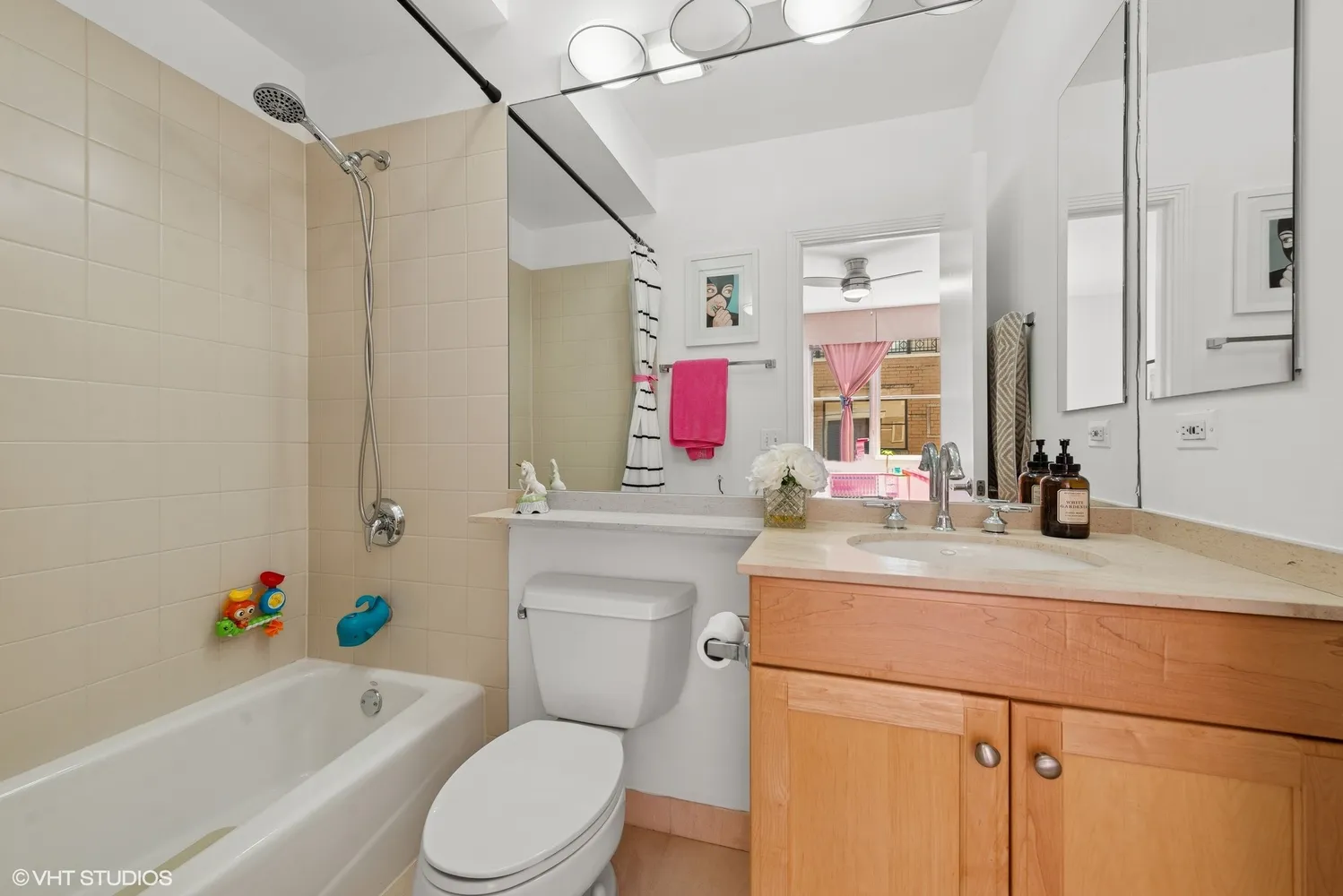 $895,000 | 1816 South Indiana Avenue, Unit G, Chicago, IL 60616