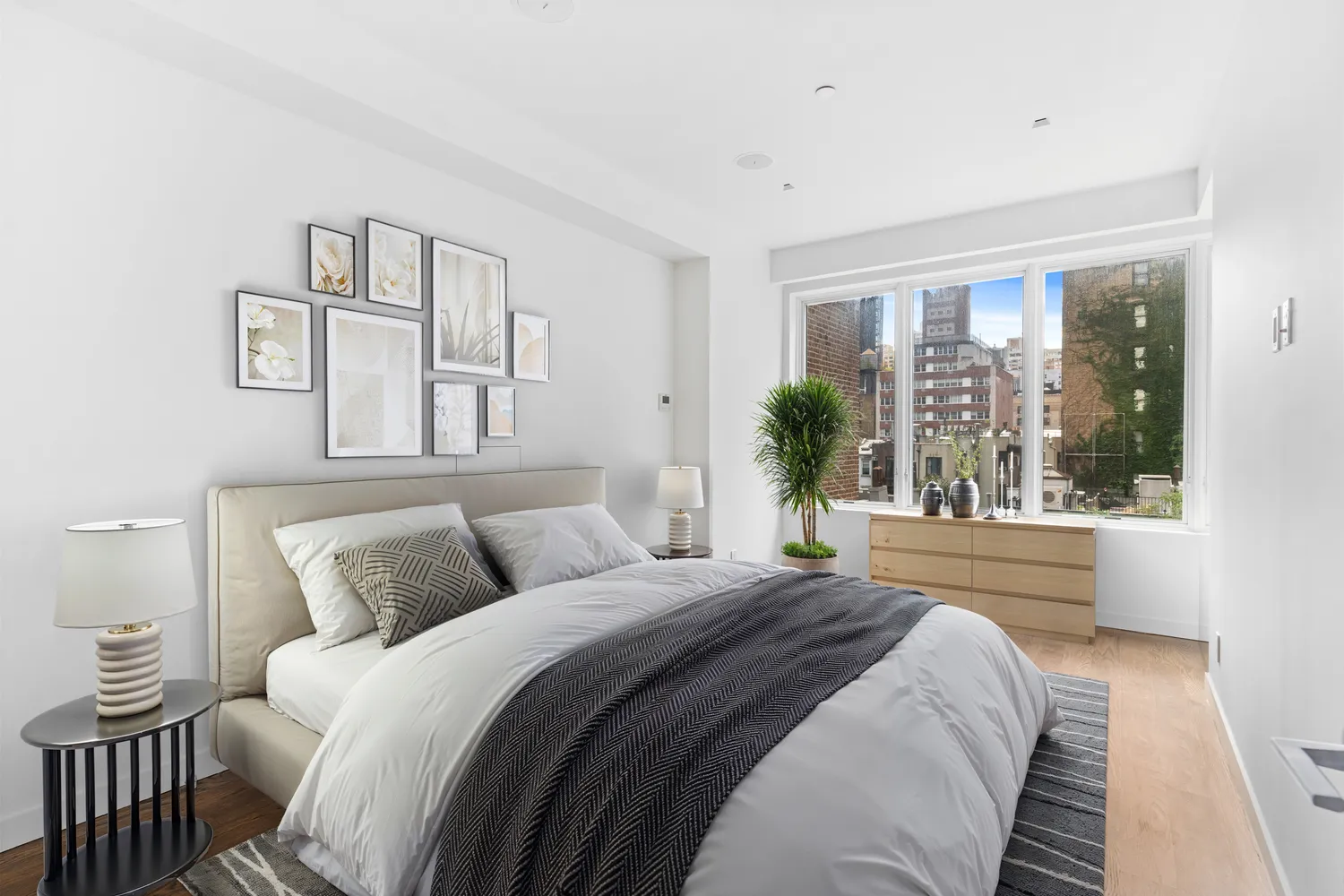 $35,000 | 135 East 38th Street | Murray Hill