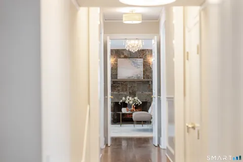 $2,995,000 | 9 Point O Woods Road South, Darien, CT 06820