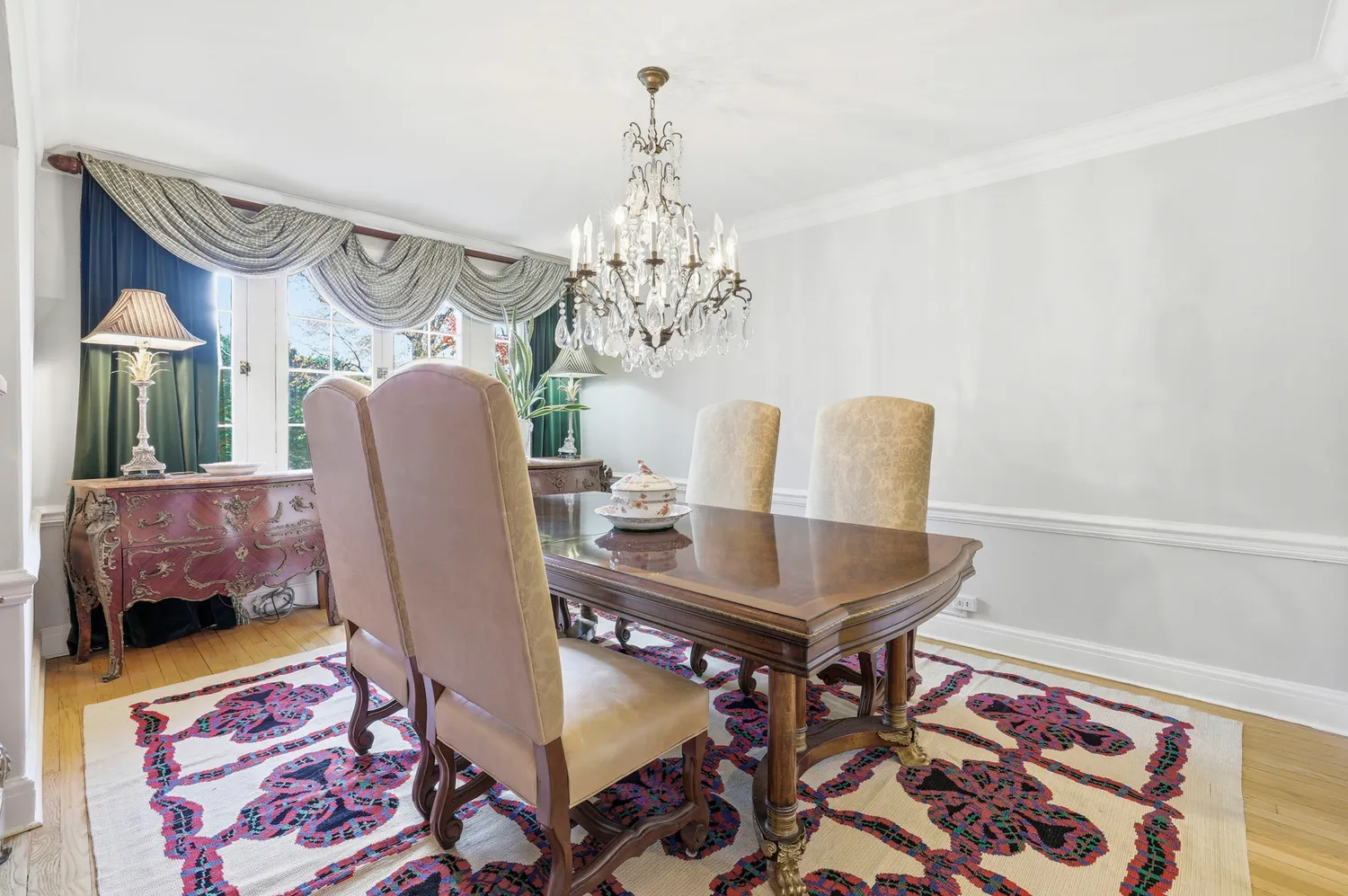 $875,000 | 10 Brooklands, Unit 1H, Bronxville, NY 10708
