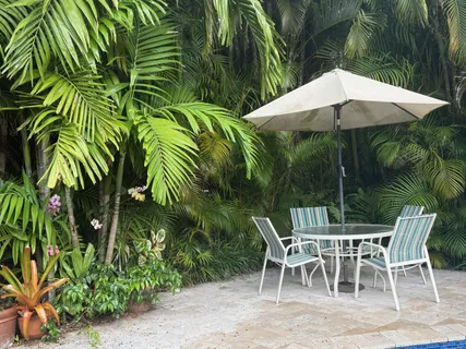 $2,390,000 | 515 Daroco Avenue, Coral Gables, FL 33146