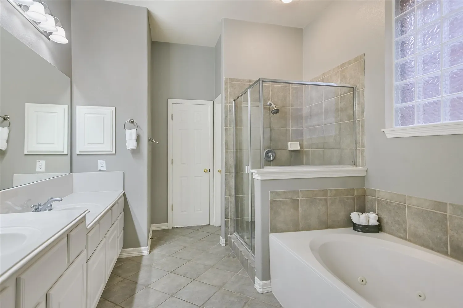 $749,000 | 1512 Lake Forest Cove, Round Rock, TX 78665