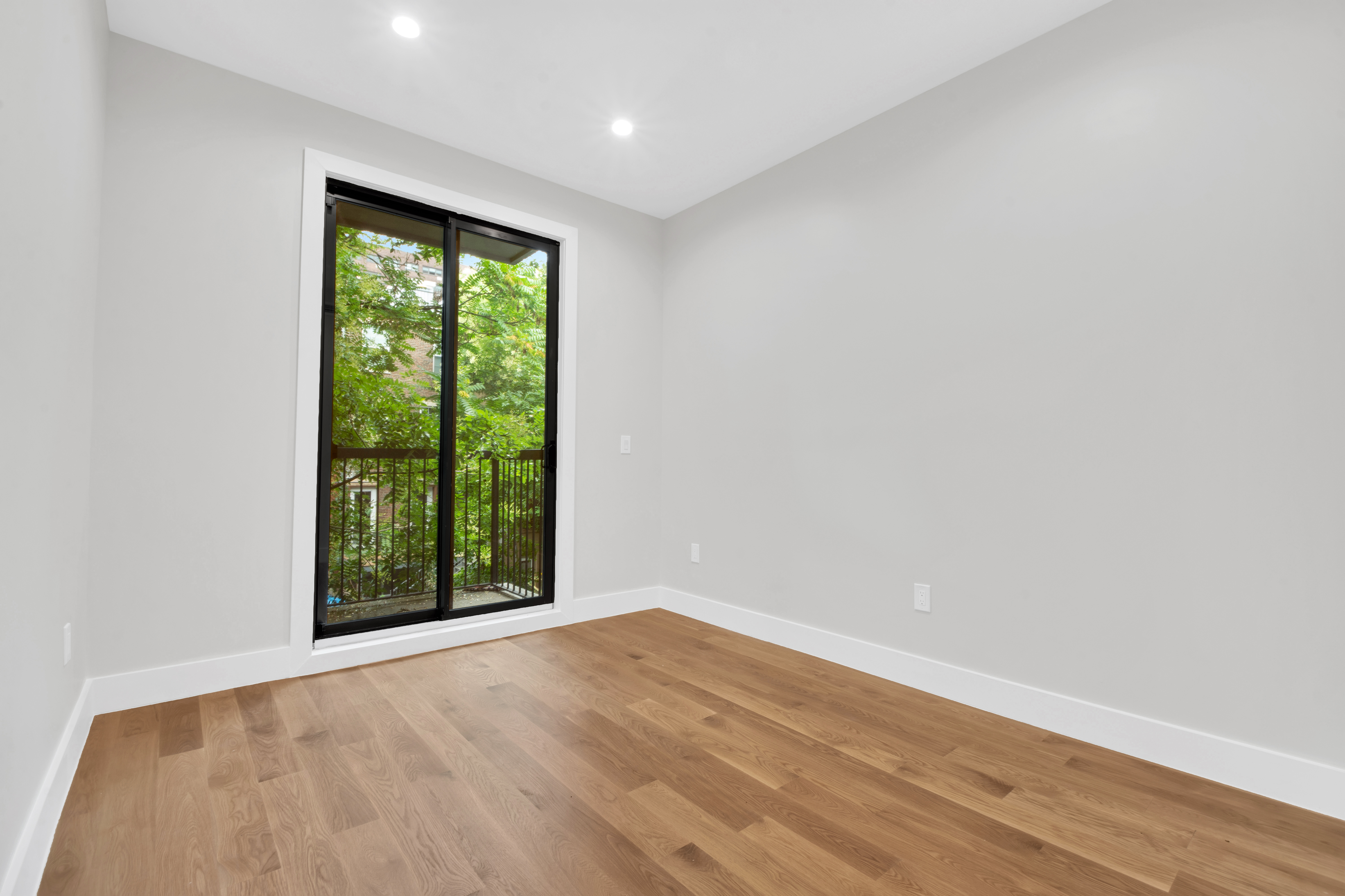 265 West 131st Street, Unit 4 Manhattan, NY 10027 - Photo 8 of 11