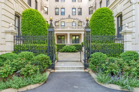 $1,250,000 | 2205 California Street Northwest, Unit 303, Washington, DC 20008