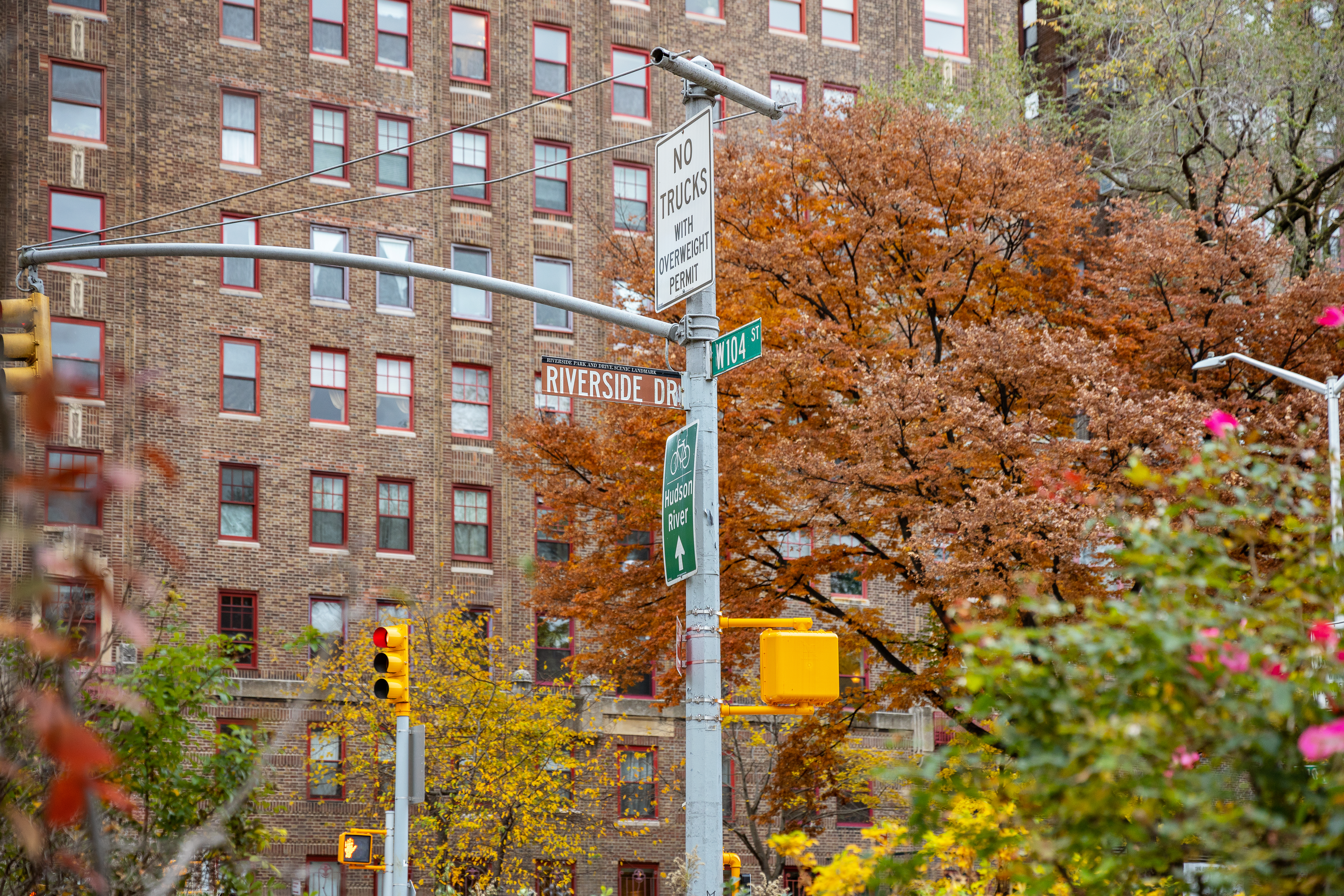 322 West 104th Street Manhattan, NY 10025 - Photo 22 of 24