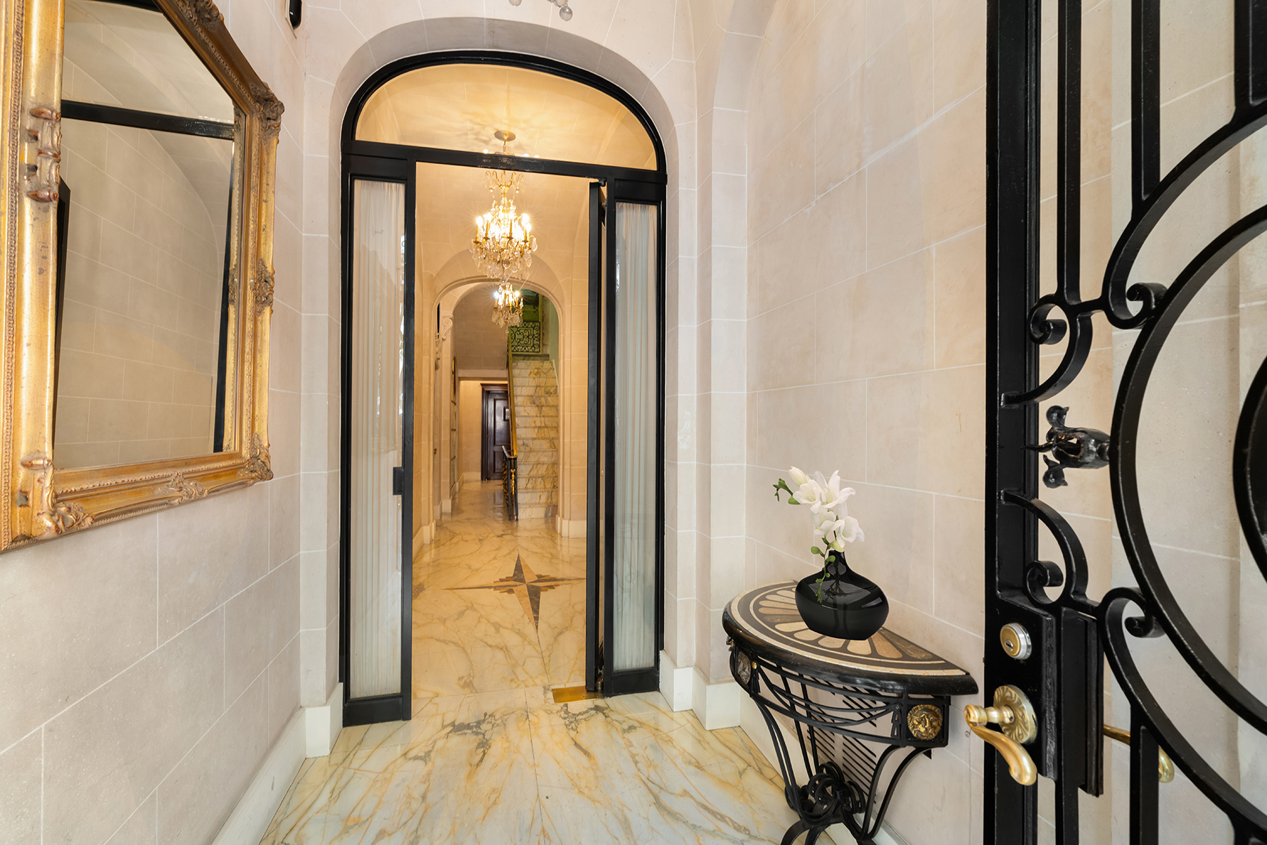 10 East 62nd Street, Unit 3/4 Manhattan, NY 10065 - Photo 25 of 32