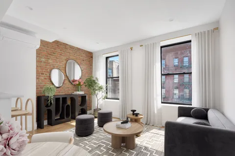 $735,000 | 145 West 129th Street, Unit 4 | Central Harlem