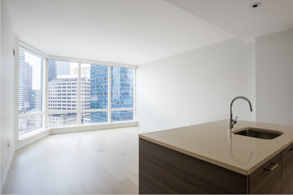 1 Franklin Street, Unit 2305 Boston, MA 02110 - Photo 4 of 10