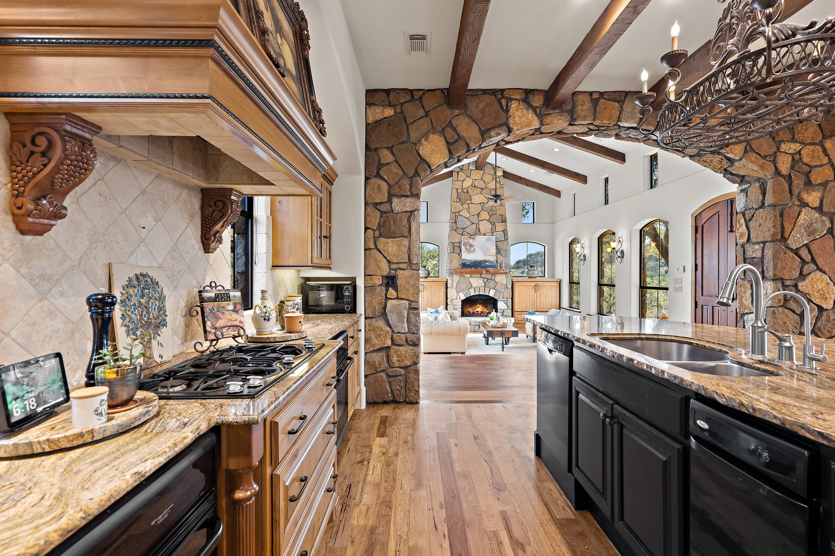 2808 Fall Creek Estates Drive Spicewood, TX 78669 - Photo 11 of 23