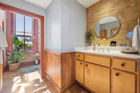 a view of entryway