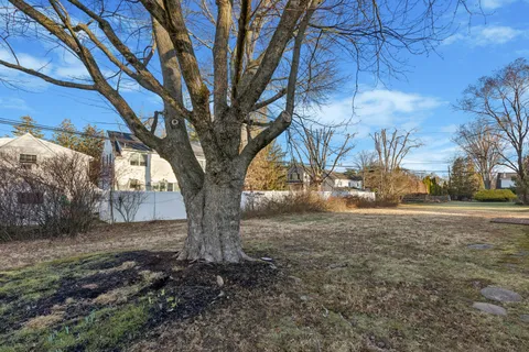 $560,000 | 997 Blue Rock Lane, Blue Bell, PA 19422