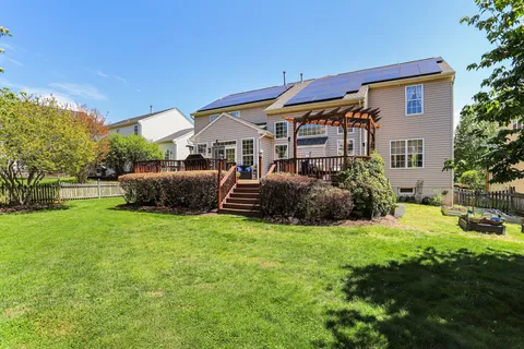 $1,100,000 | 18306 Aspen Dale Court, Boyds, MD 20841