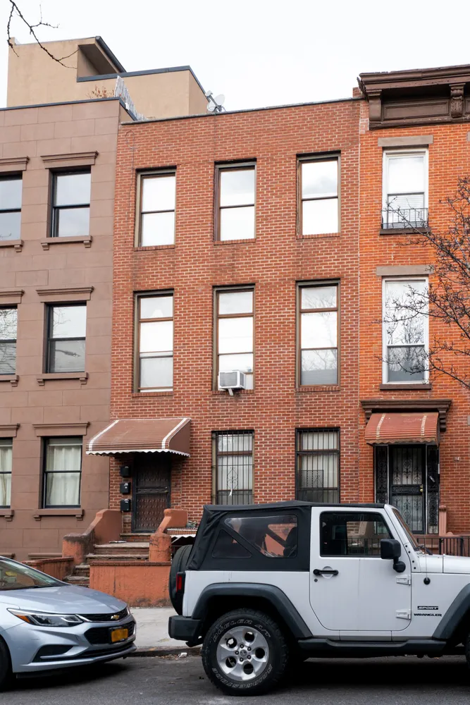 a car parked in front of a building