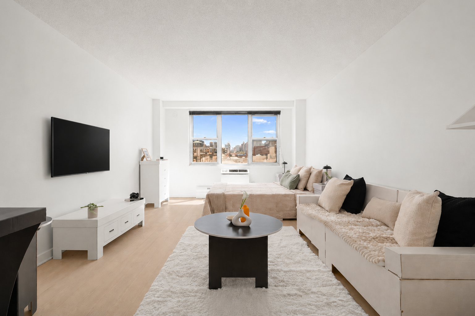 230 East 15th Street, Unit 9K Manhattan, NY 10003 - Photo 1 of 13 Gallery Image 1