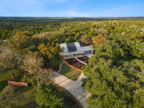 $915,000 | 1100 Live Oak Road, Leander, TX 78641