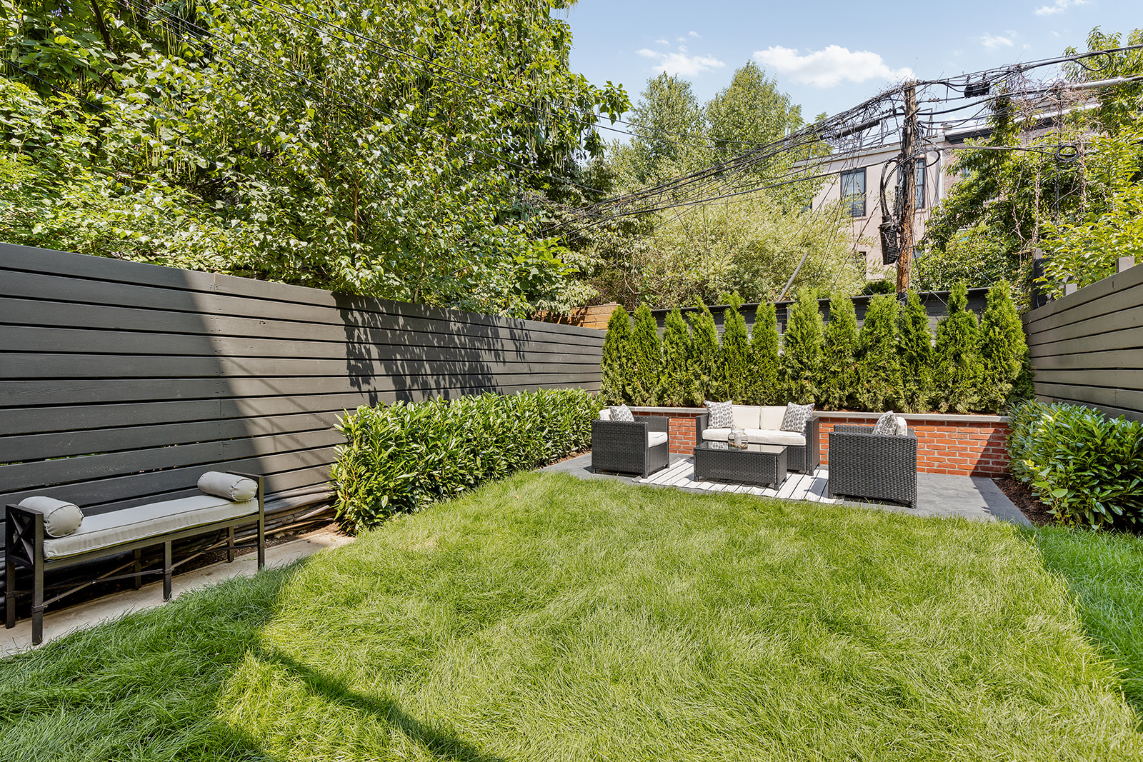 281 Jefferson Avenue Brooklyn, NY 11216 - Photo 7 of 25 a view of a chairs and table in the back yard of the house
