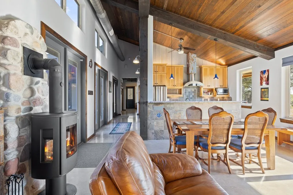 $1,750,000 | 1292 Upper Turtle Creek Road, Kerrville, TX 78028