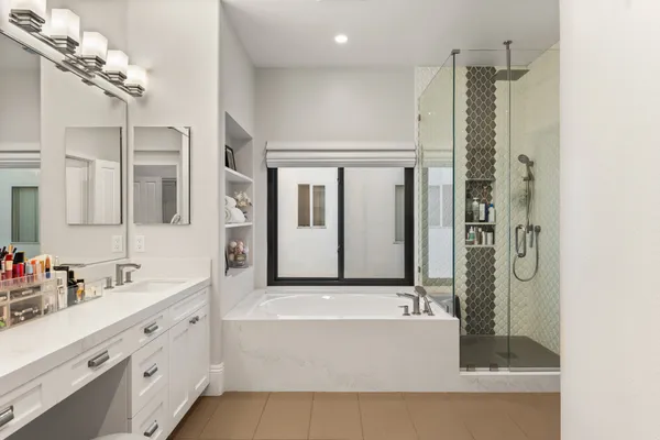 $3,495,000 | 6592 Kentwood Bluffs Drive, Los Angeles, CA 90045