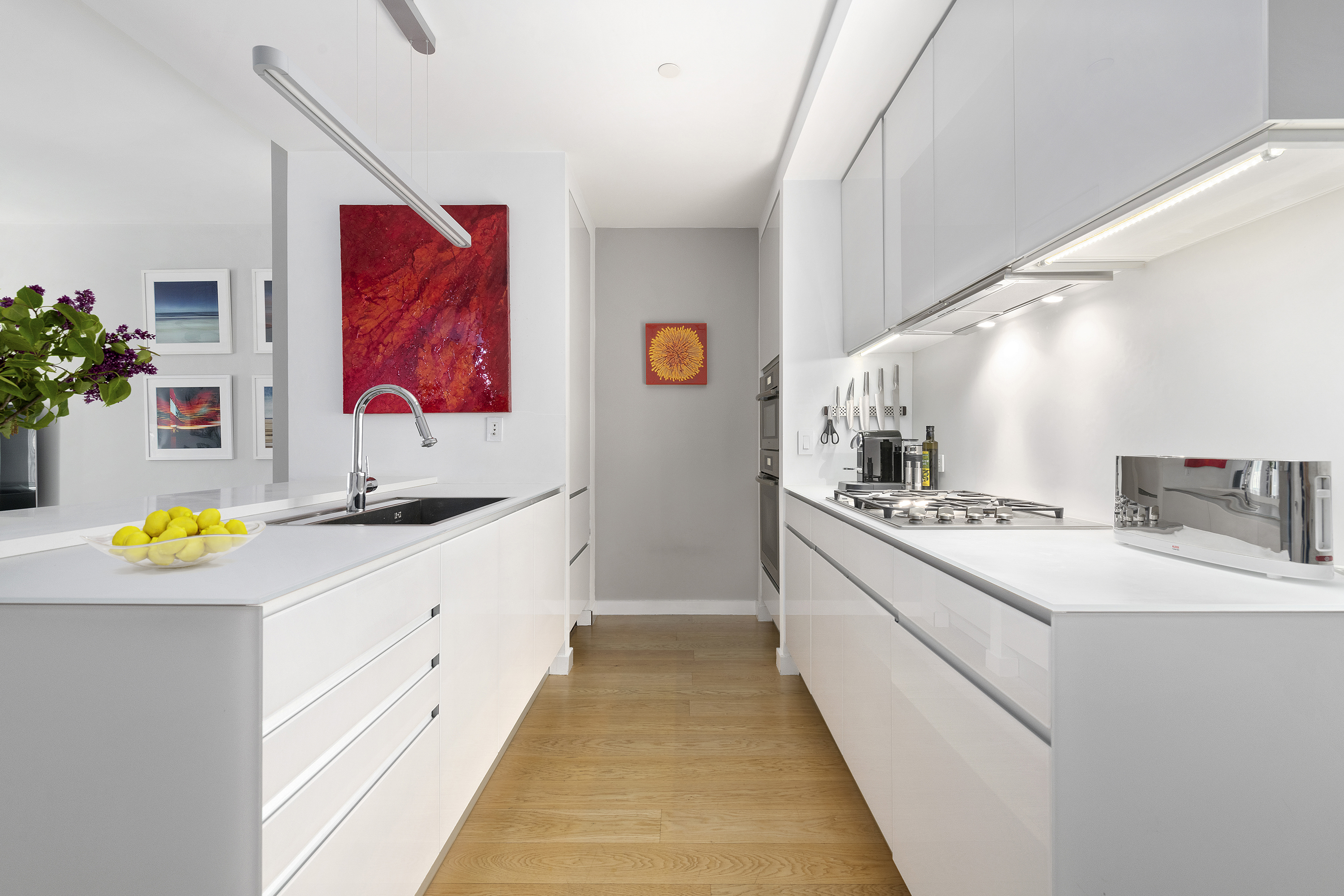 1 York Street, Unit 4A Manhattan, NY 10013 - Photo 3 of 10