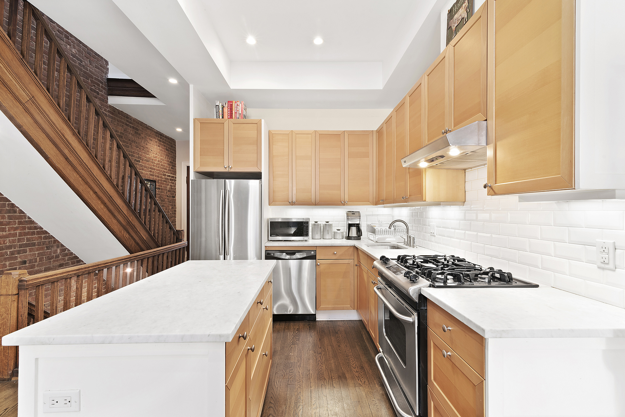318 West 137th Street, Unit 2 Manhattan, NY 10030 - Photo 2 of 14