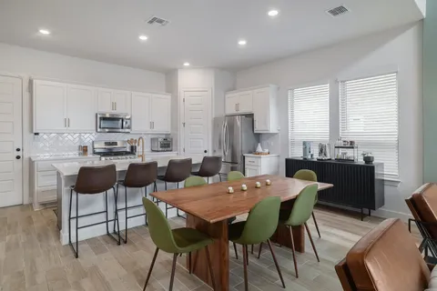 $475,000 | 12714 Bloomington Drive, Austin, TX 78652