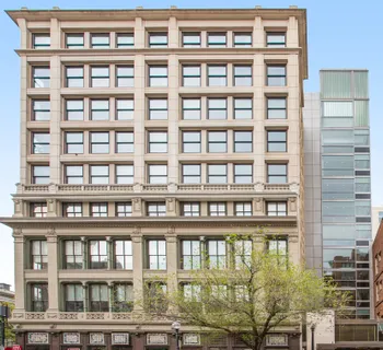 $1,350,000 | 675 E Street Northwest, Unit 900, Washington, DC 20004
