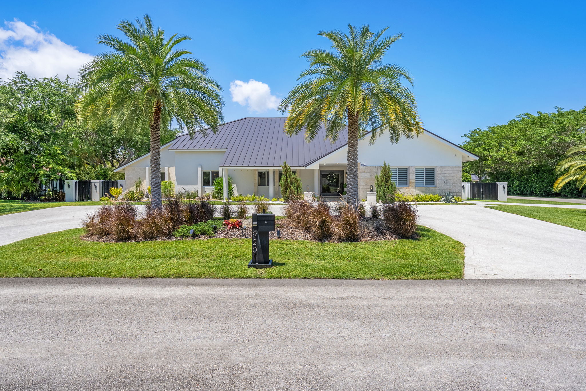 9201 Southwest 102nd Street Miami, FL 33176 - Photo 9 of 108