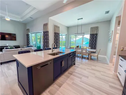 $1,580,000 | 554 North Barfield Drive, Marco Island, FL 34145