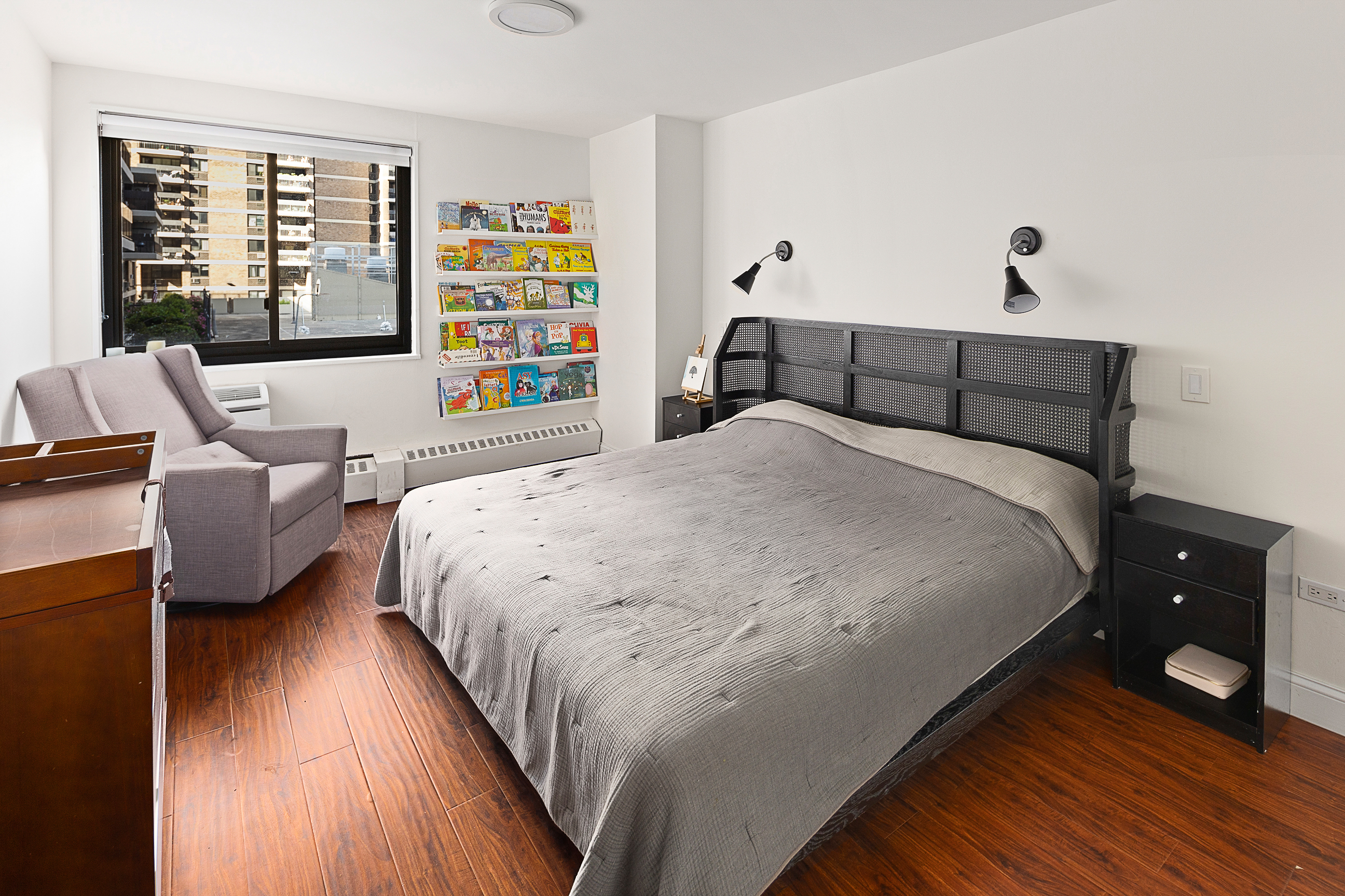 77 Fulton Street, Unit 3L Manhattan, NY 10038 - Photo 5 of 11