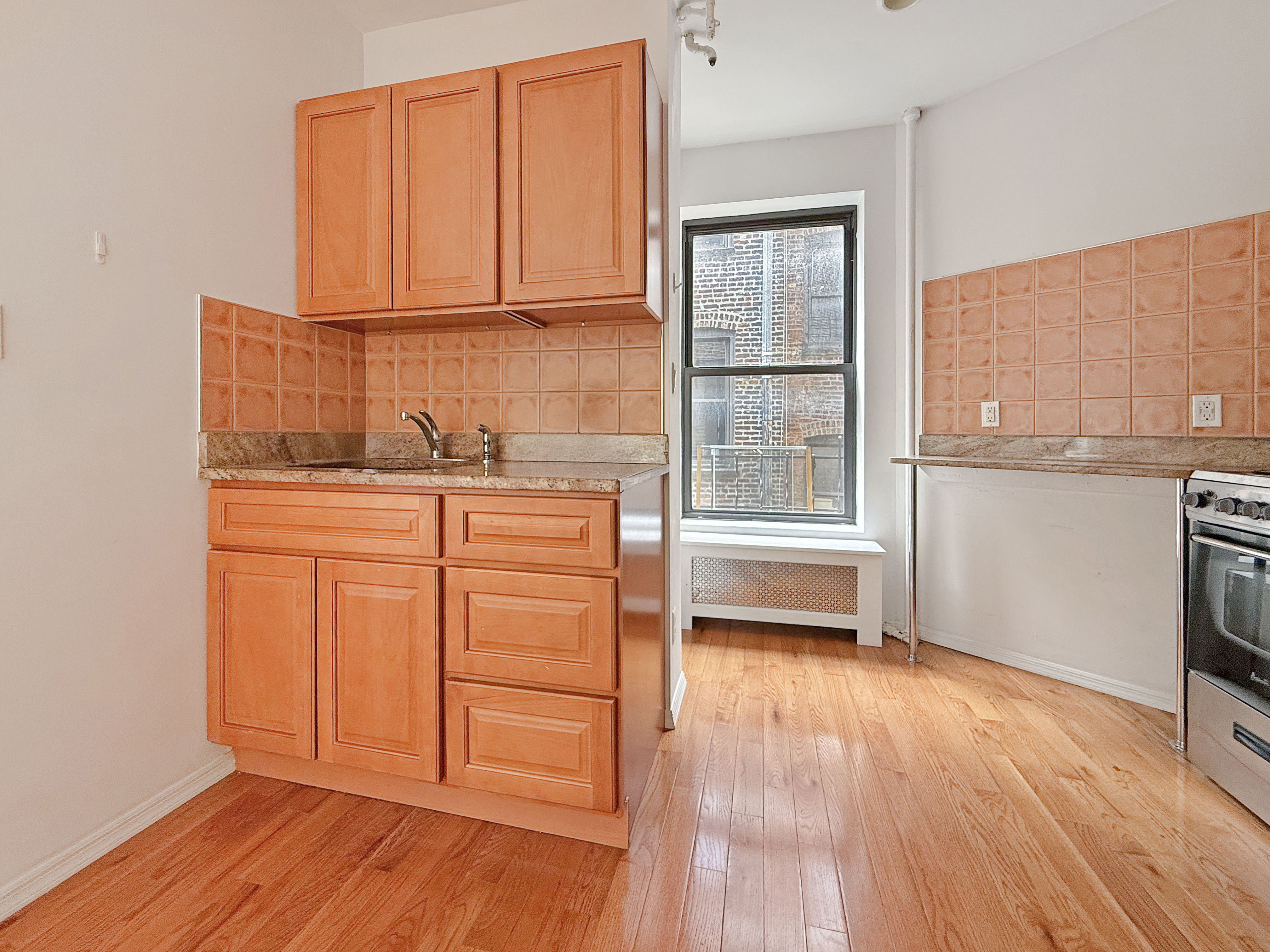 160 Prince Street, Unit 10 Manhattan, NY 10012 - Photo 5 of 6