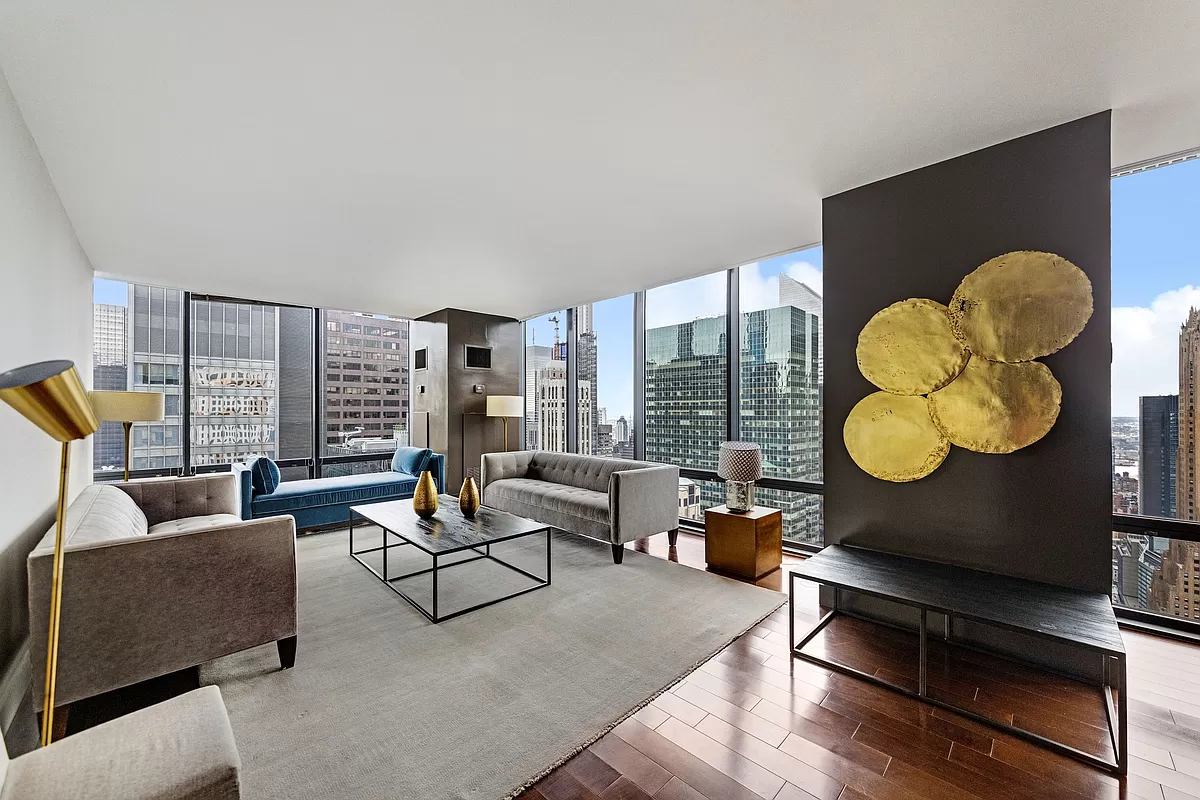 641 5th Avenue, Unit 37D Manhattan, NY 10022 - Photo 2 of 12