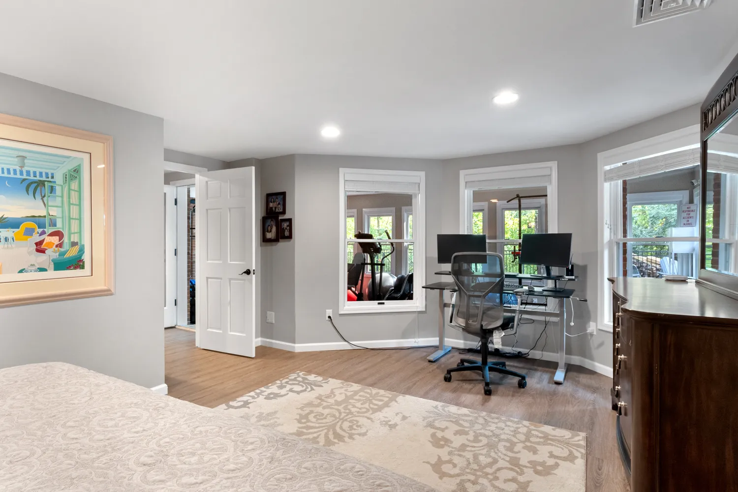 $1,995,000 | 13352 Weston Park Drive, St. Louis, MO 63131