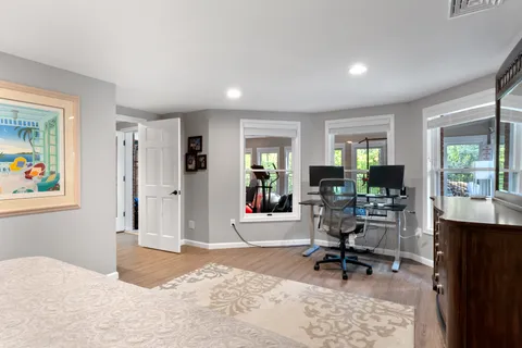 $1,995,000 | 13352 Weston Park Drive, St. Louis, MO 63131