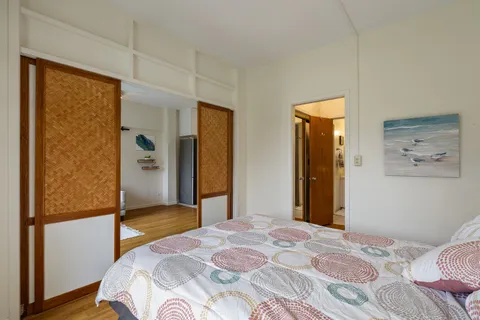 $700,000 | 2957 Kalākaua Avenue, Unit 501, Honolulu, HI 96815