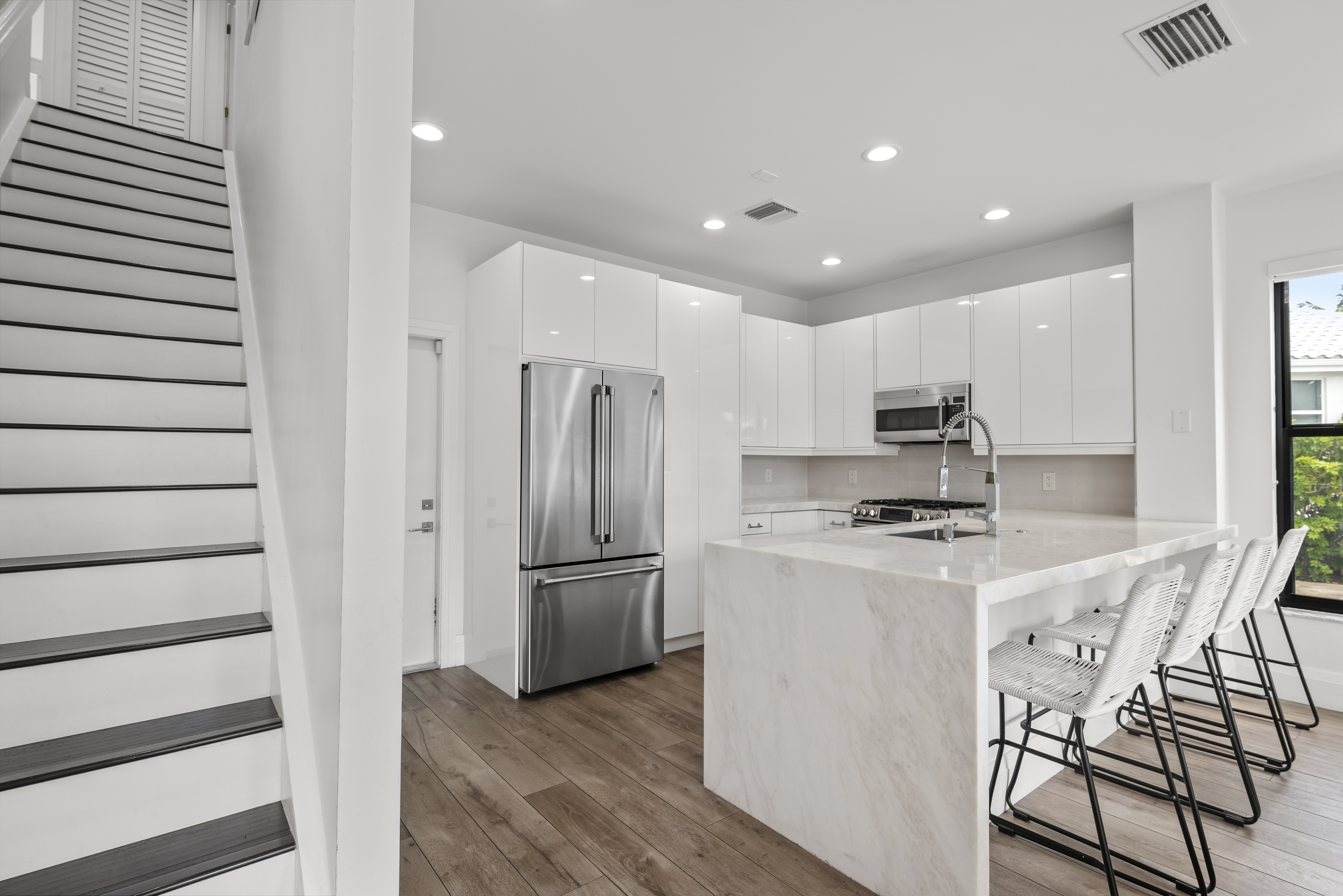 4070 Northwest 58th Lane Boca Raton, FL 33496 - Photo 13 of 79