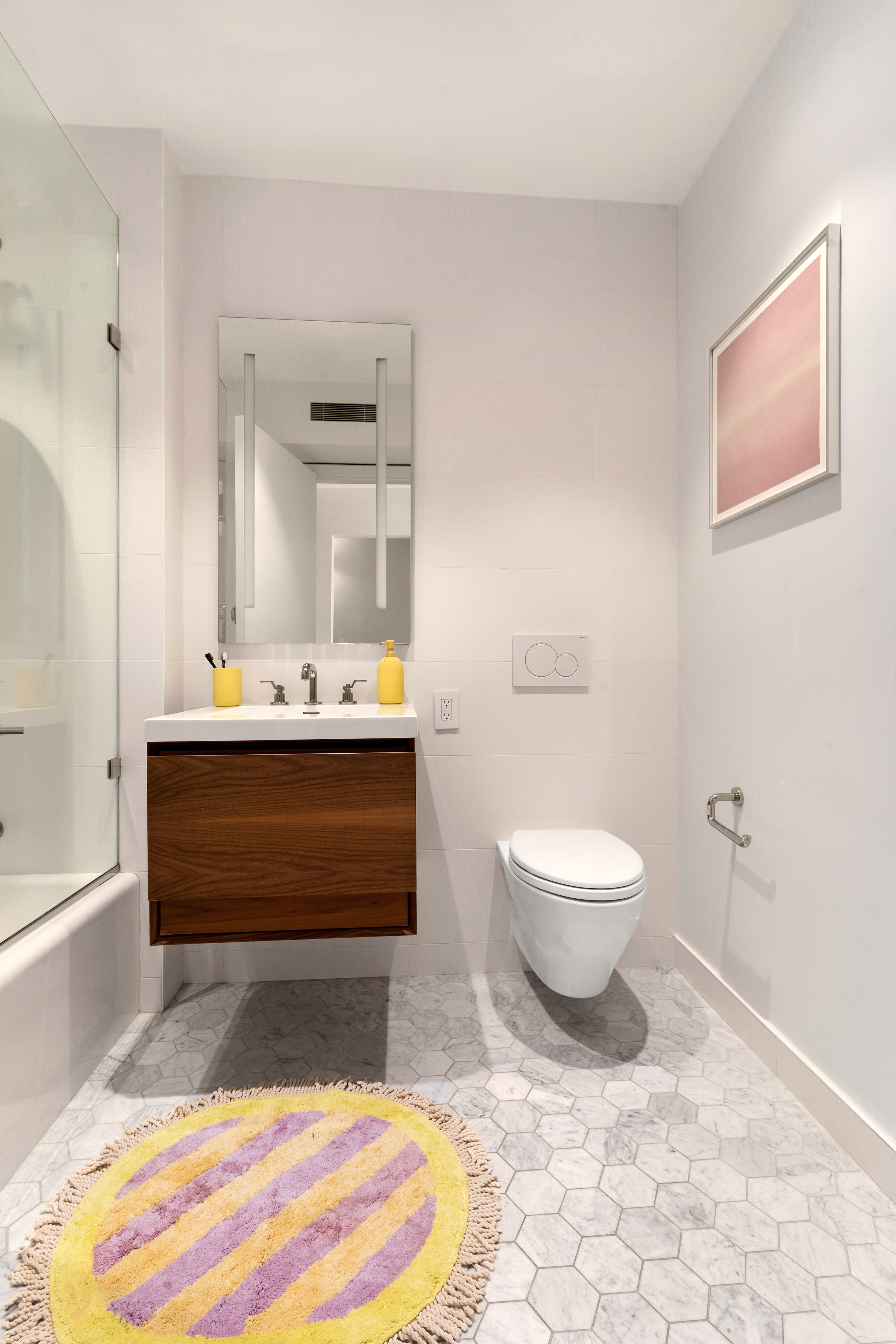 360 Furman Street, Unit 1041/1042 Brooklyn, NY 11201 - Photo 15 of 30 a bathroom with a bathtub toilet and sink