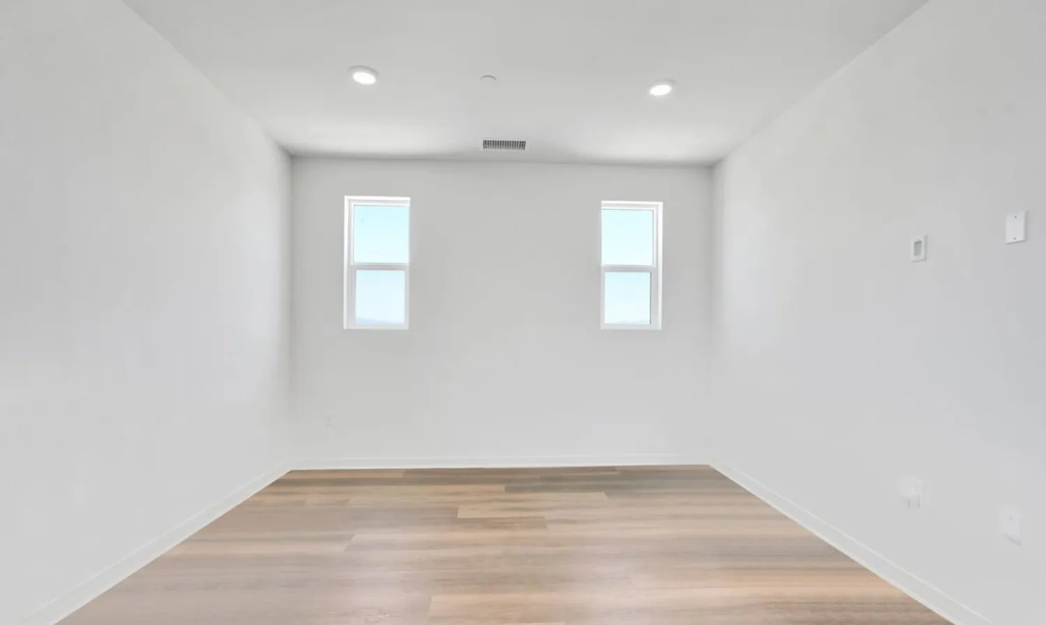 $905,000 | 27525 Illumination Court, Valencia, CA 91381