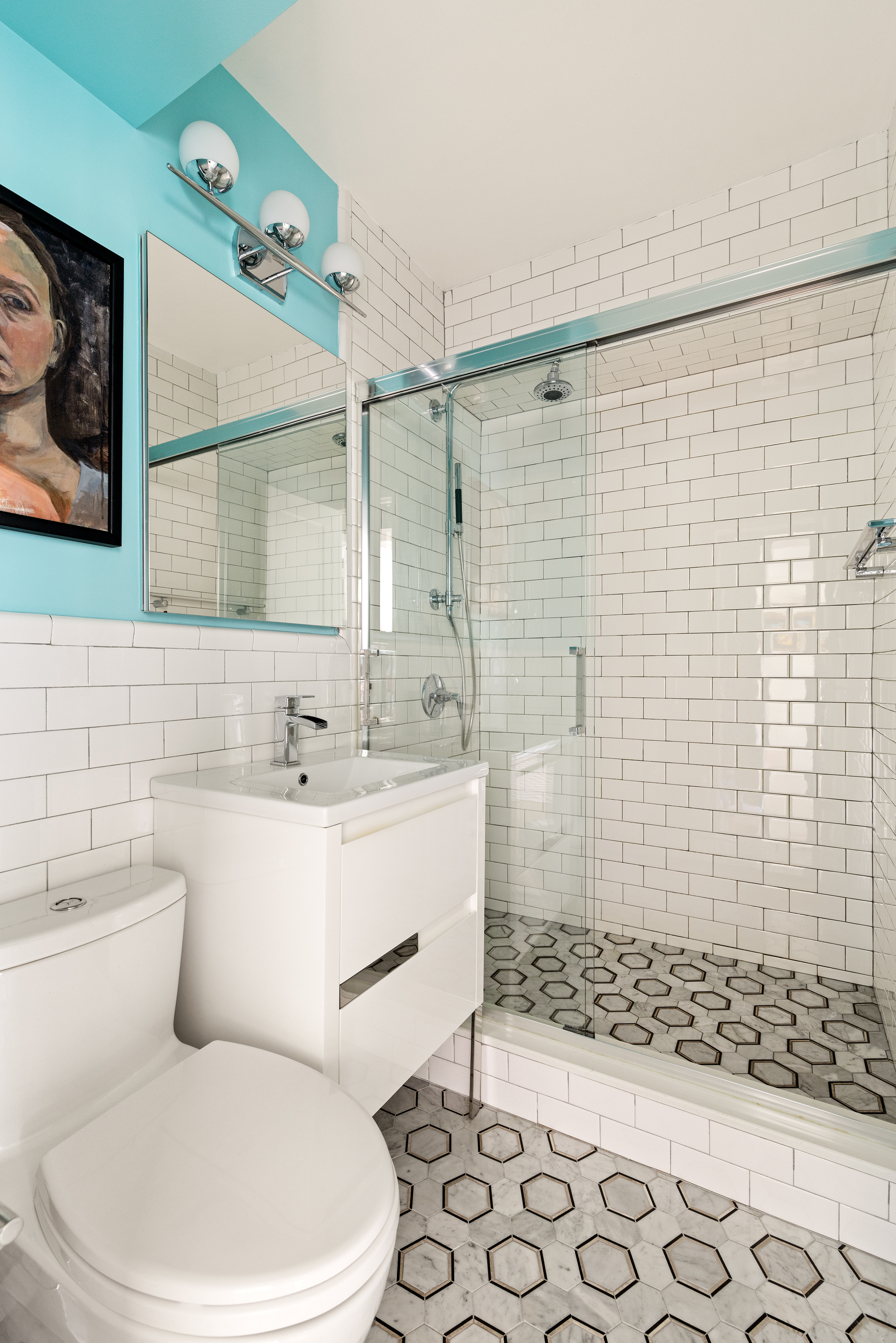 33 Greenwich Avenue, Unit 4H Manhattan, NY 10014 - Photo 5 of 6 Gallery Image 5