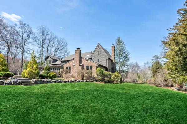 $2,200,000 | Address Upon Request, Franklin Lakes, NJ 07417