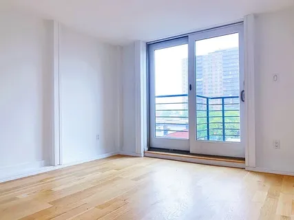 $5,134 | 94 Meserole Street, Unit 4B | Williamsburg